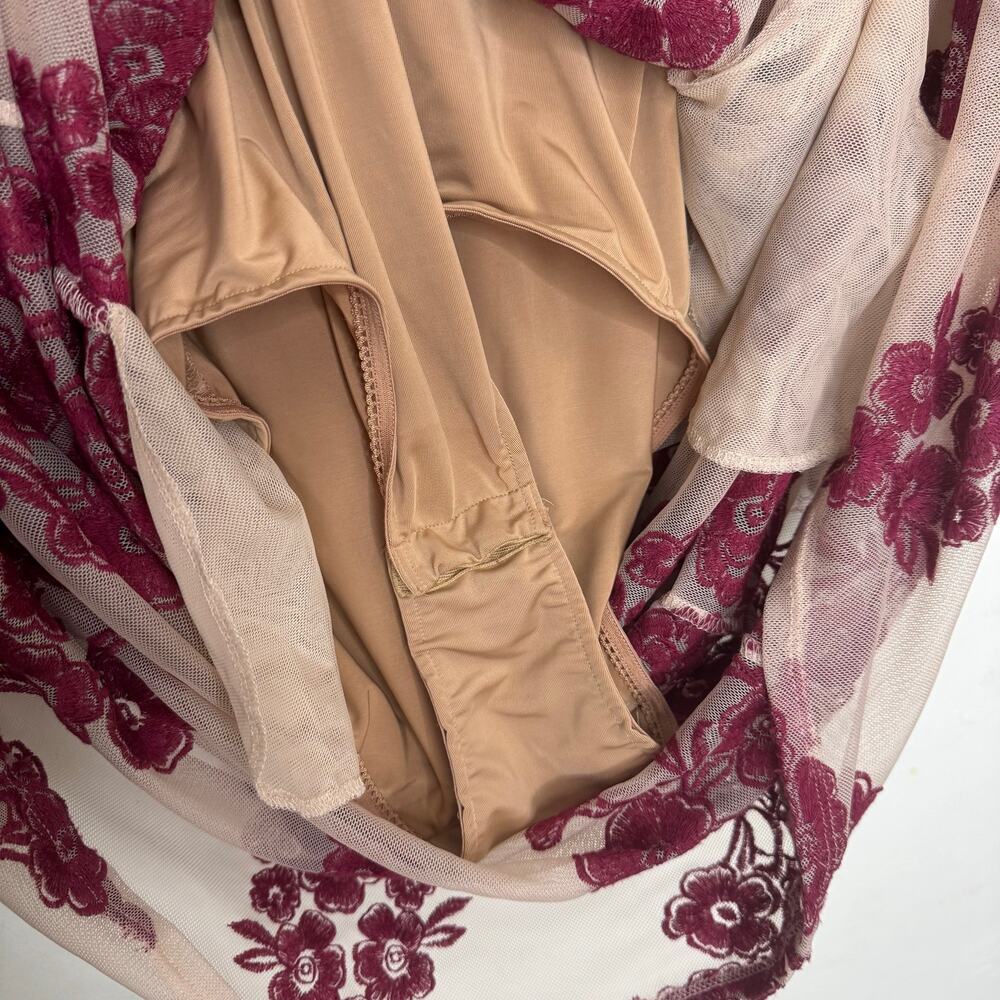 For Love & Lemons Temecula Maxi Dress Raspberry Wine Floral Lace Size Large - Picture 13 of 16